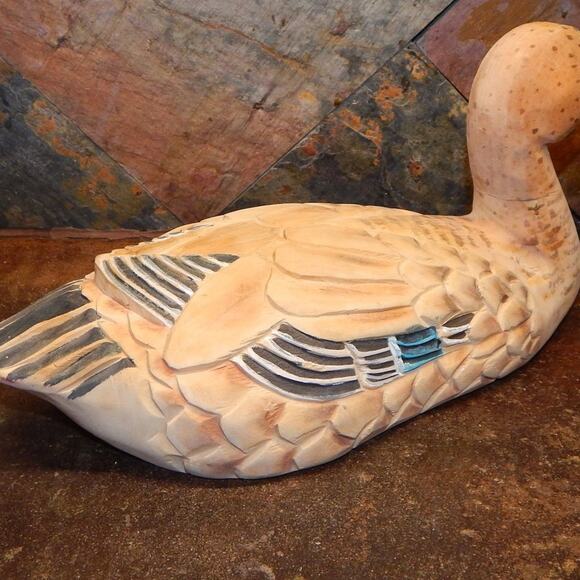 Beautiful Carved Burned & Painted Unmarked Wood Duck  Sculpture - Picture 6 of 12